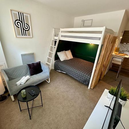 Suite Noya Villeurbanne Exteriör bild