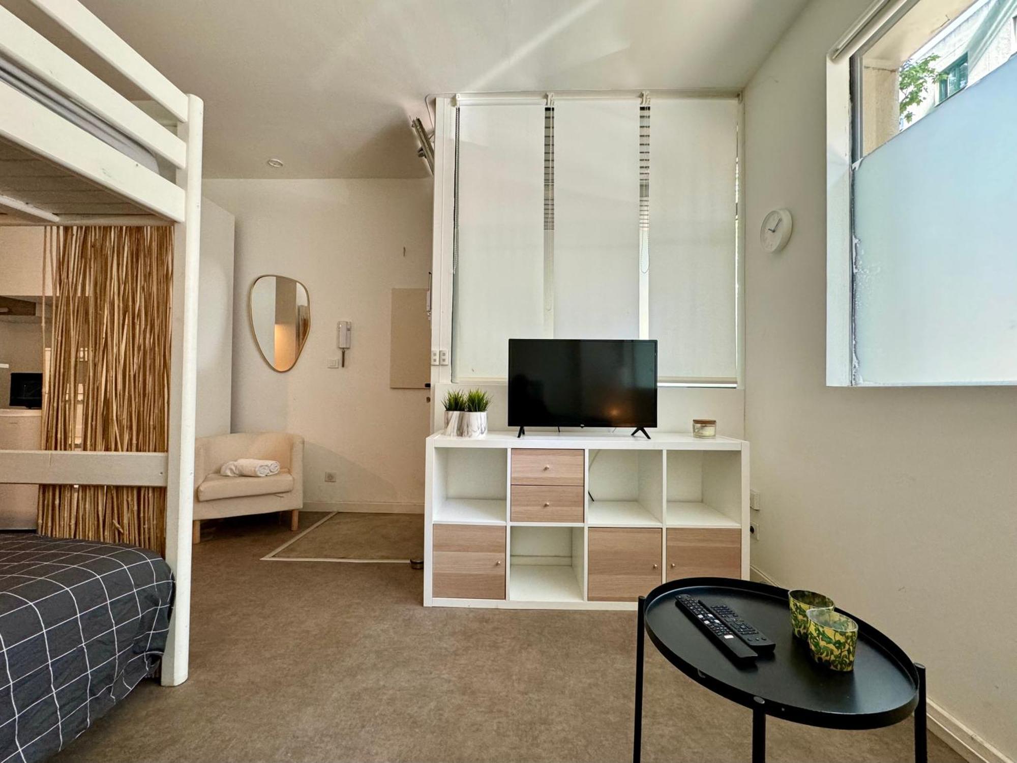 Suite Noya Villeurbanne Exteriör bild