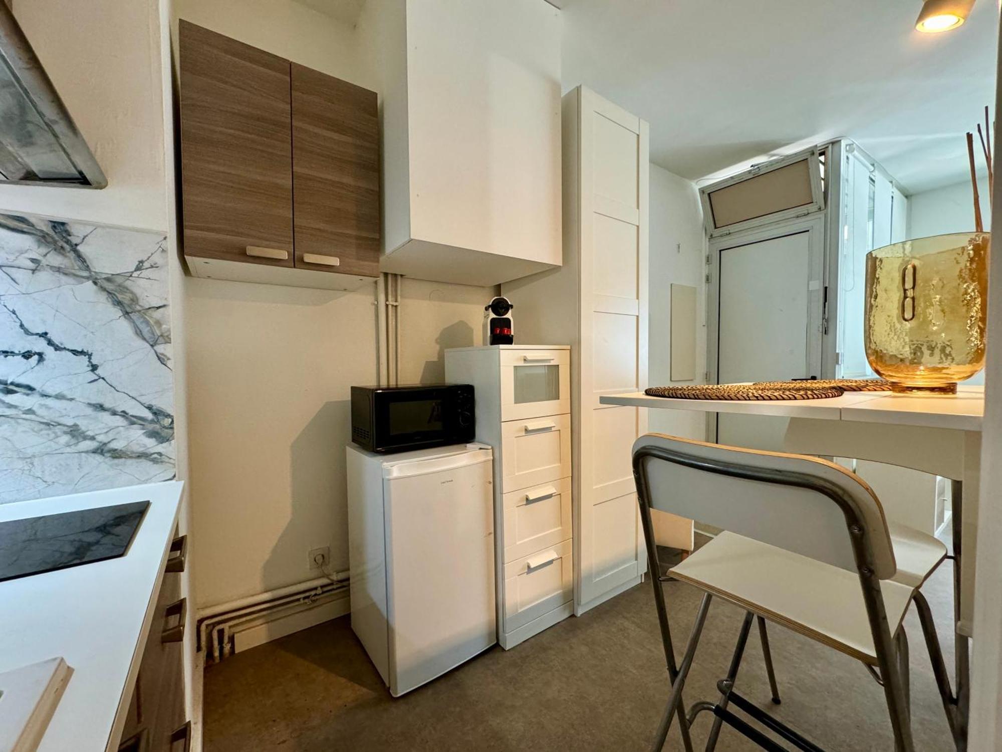 Suite Noya Villeurbanne Exteriör bild