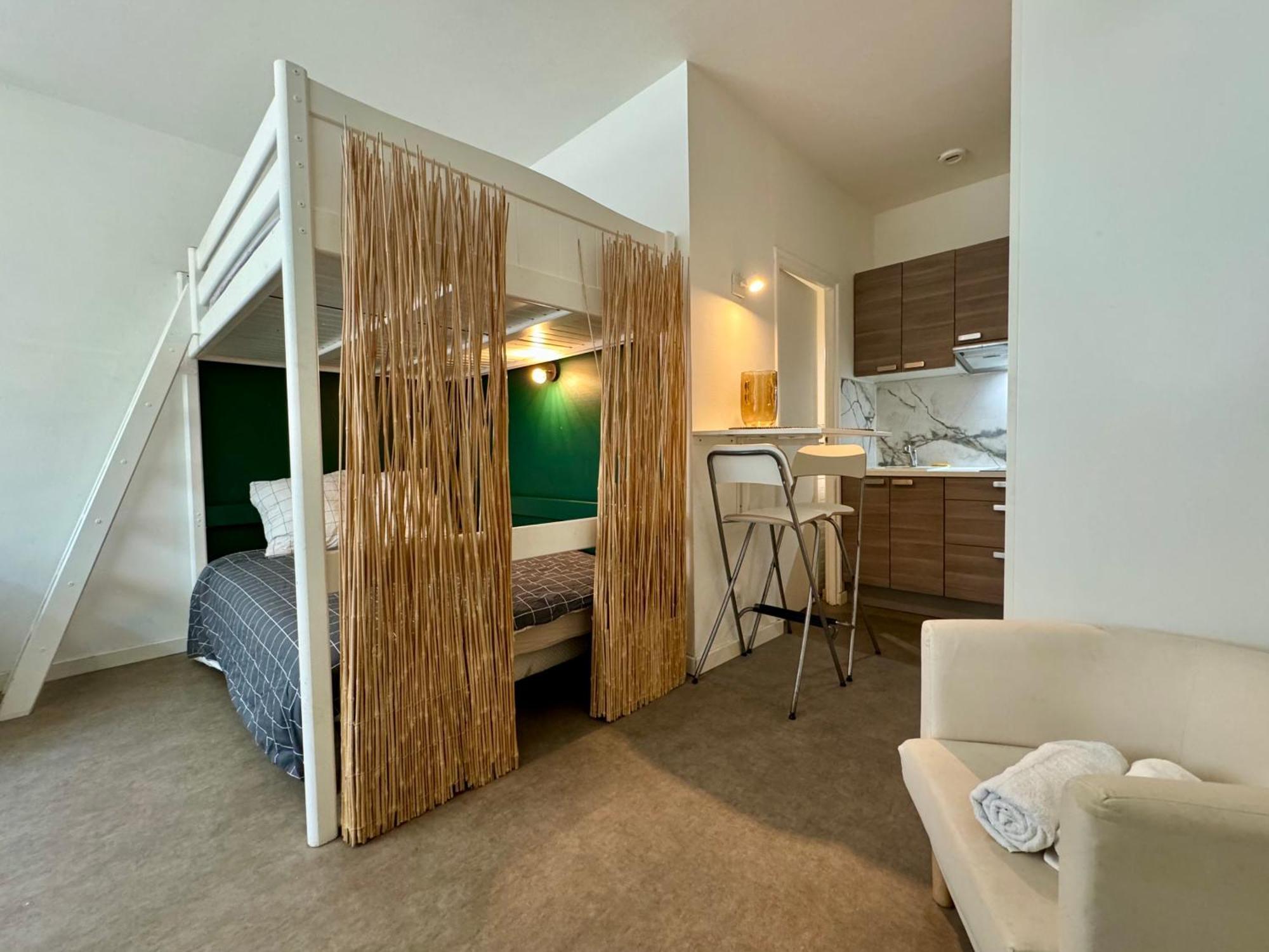 Suite Noya Villeurbanne Exteriör bild